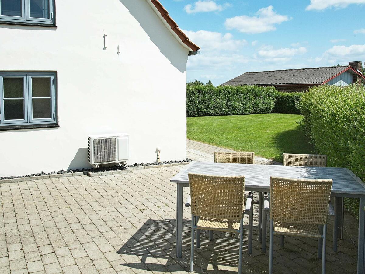 6 Person Holiday Home In Hejls Room photo